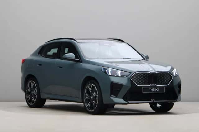 BMW iX2 (2026) thumbnail 3