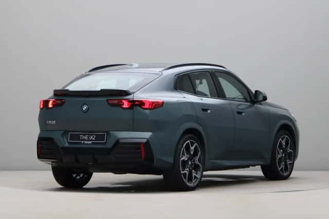 BMW iX2 (2026) thumbnail 5