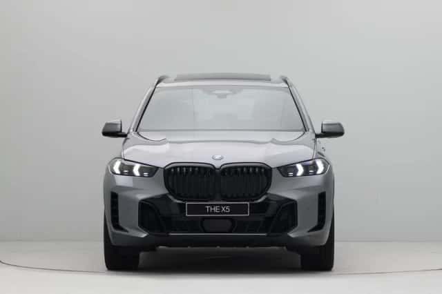 BMW X5 (2026) thumbnail 2