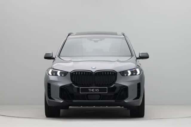 BMW X5 (2026) thumbnail 2