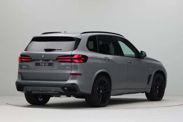 BMW X5 (2026) thumbnail 5