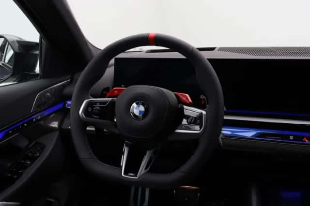 BMW M5 (2026) thumbnail 2