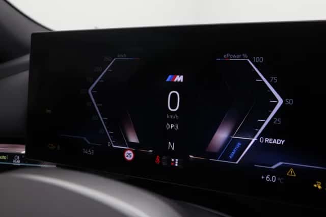 BMW i5 (2026) thumbnail 3