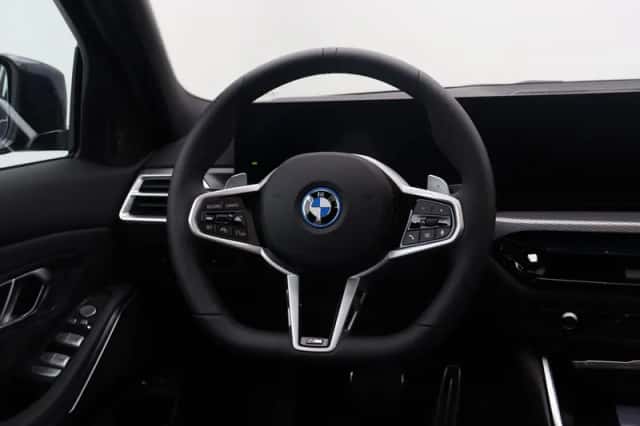 BMW 3-Serie (2026) thumbnail 2