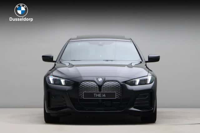 BMW i4 (2026) thumbnail 6
