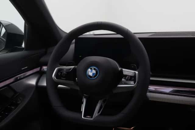 BMW 5-Serie (2026) thumbnail 2