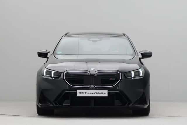 BMW M5 (2025) thumbnail 2