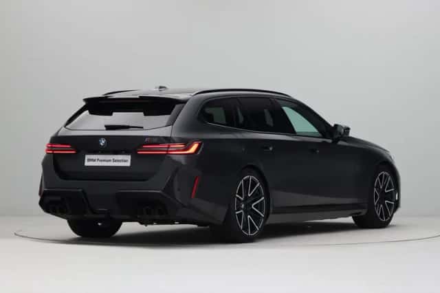 BMW M5 (2025) thumbnail 5