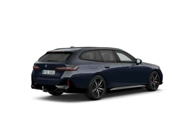 BMW i5 (2026) thumbnail 2