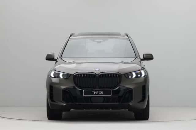 BMW X5 (2026) thumbnail 2