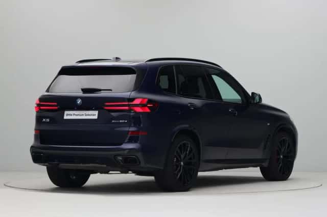 BMW X5 (2025) thumbnail 5