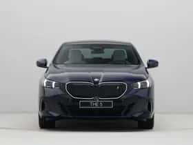 BMW i5 (2026) thumbnail 6