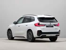 BMW iX1 (2025) thumbnail 11