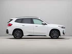 BMW iX1 (2025) thumbnail 8