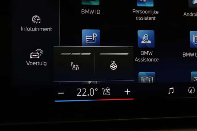 BMW i4 (2026) thumbnail 13