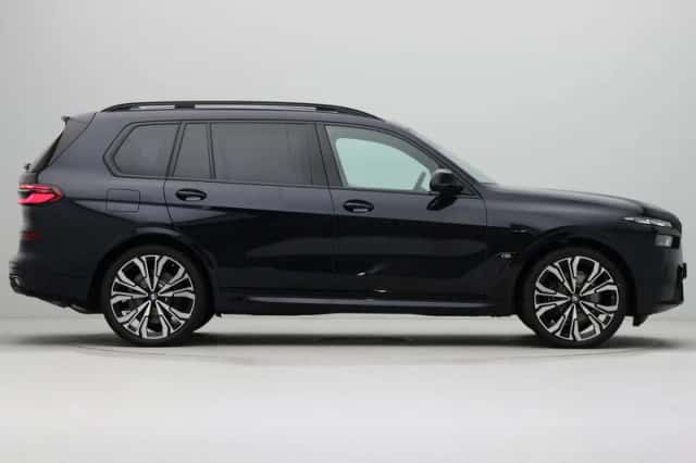 BMW X7 (2026) thumbnail 8