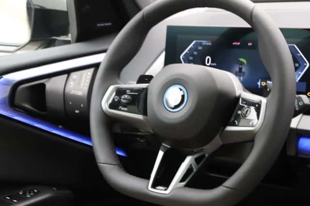 BMW X3 (2026) thumbnail 2