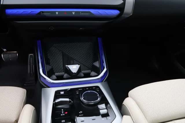 BMW X3 (2026) thumbnail 18