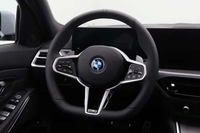 BMW 3-Serie (2026) thumbnail 2
