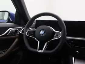 BMW i4 (2026) thumbnail 2