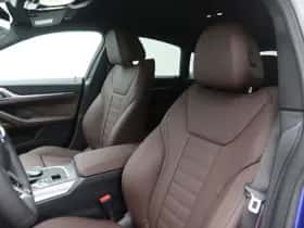 BMW i4 (2026) thumbnail 4