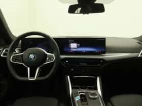 BMW i4 (2026) thumbnail 12