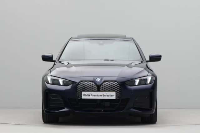 BMW i4 (2026) thumbnail 5