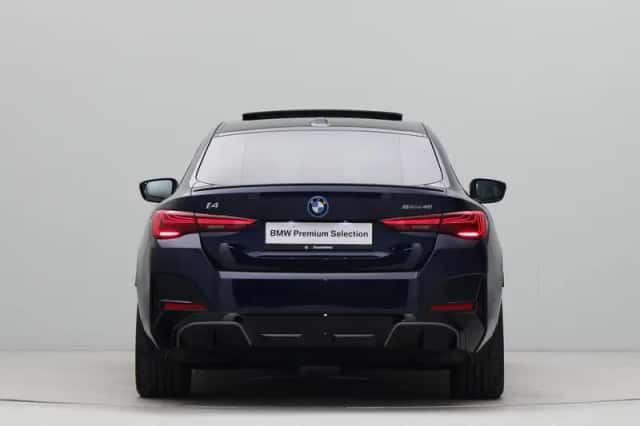 BMW i4 (2026) thumbnail 9