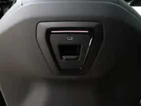 BMW i5 (2026) thumbnail 21