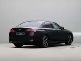 BMW i5 (2026) thumbnail 5
