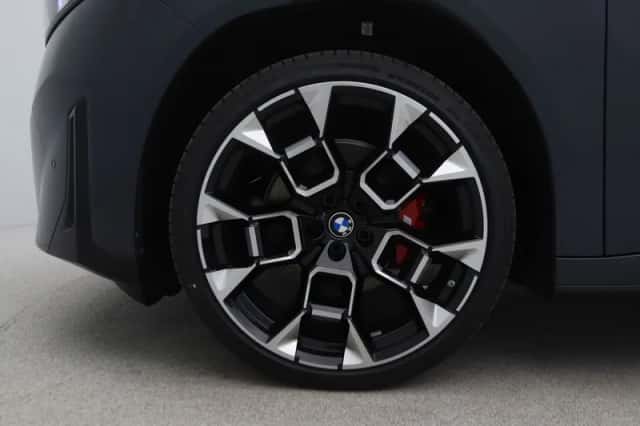 BMW iX3 (2026) thumbnail 21