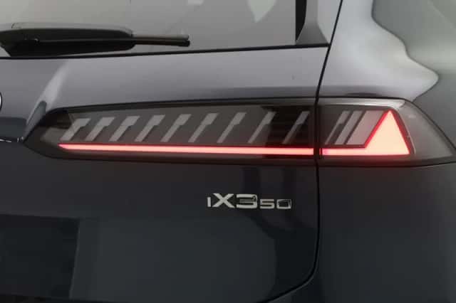 BMW iX3 (2026) thumbnail 22