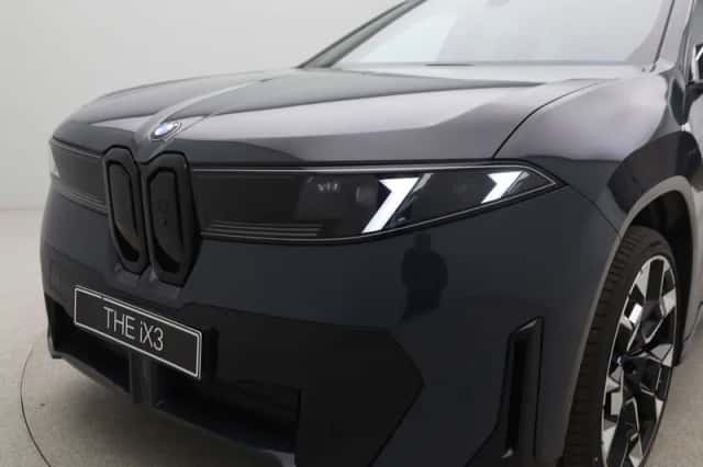 BMW iX3 (2026) thumbnail 24