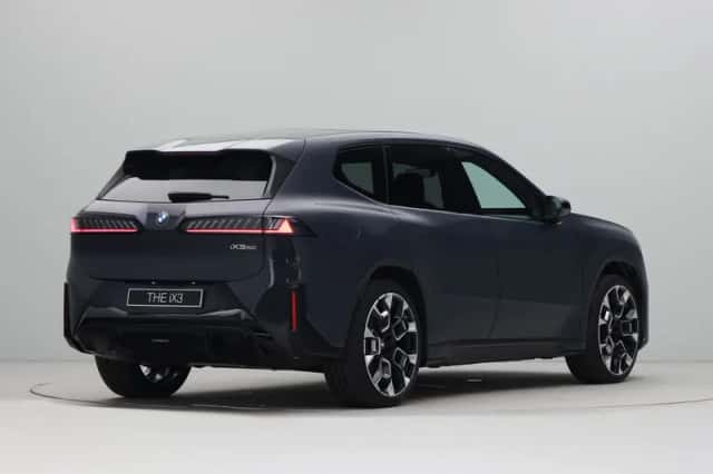 BMW iX3 (2026) thumbnail 8