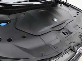 BMW iX3 (2026) thumbnail 4