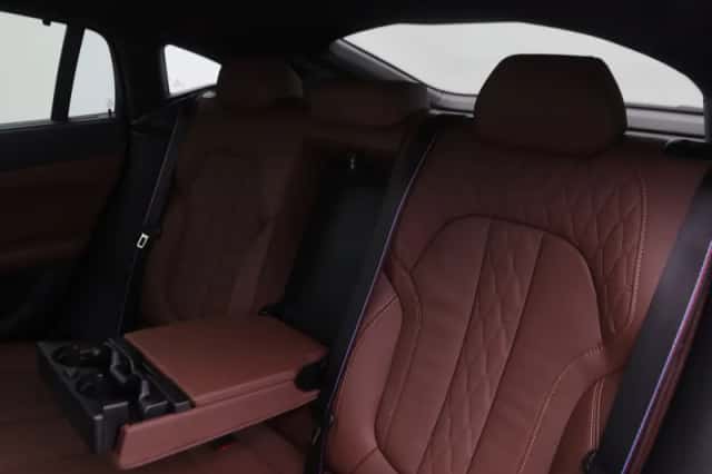 BMW X6 (2025) thumbnail 16