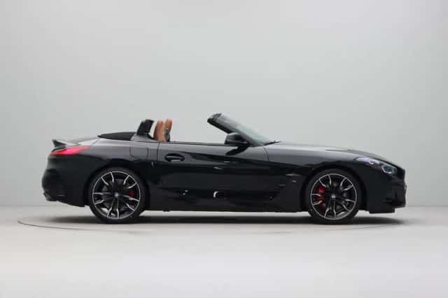 BMW Z4 (2026) thumbnail 11