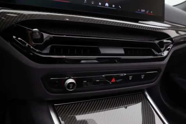 BMW M4 (2026) thumbnail 28