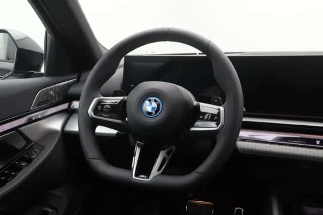 BMW 5-Serie (2026) thumbnail 2