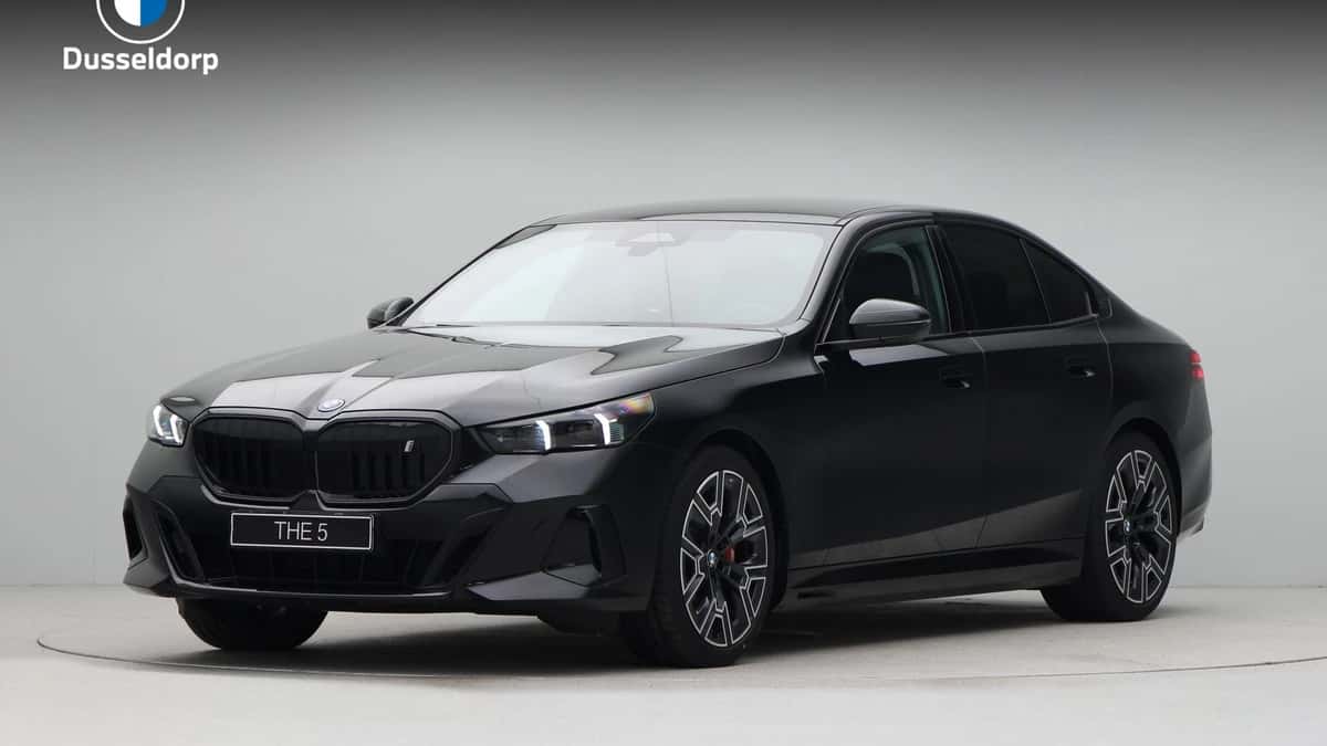 BMW i5 (2026) — foto 1