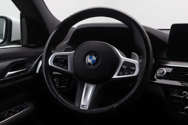 BMW 6-Serie (2021) thumbnail 2