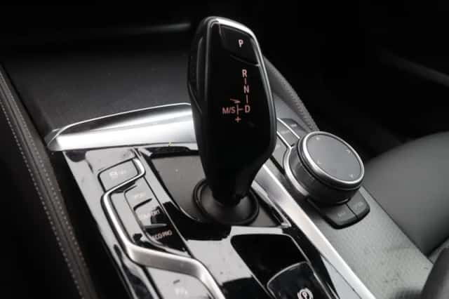 BMW 6-Serie (2021) thumbnail 16