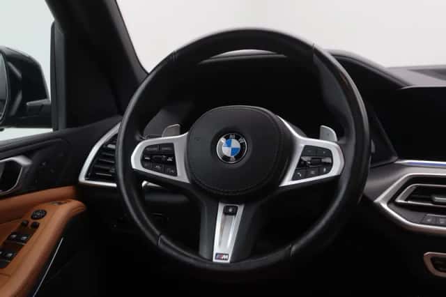 BMW X5 (2022) thumbnail 2