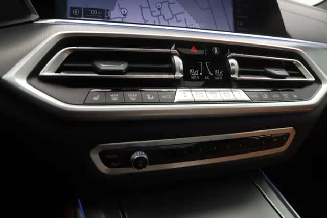 BMW X5 (2022) thumbnail 15