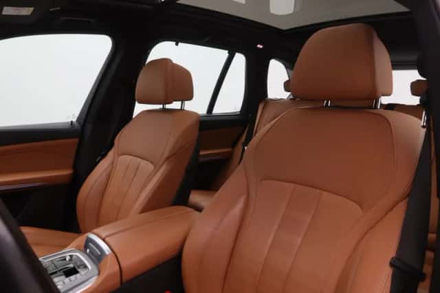 BMW X5 (2022) thumbnail 4