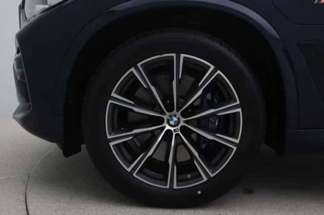 BMW X5 (2022) thumbnail 35