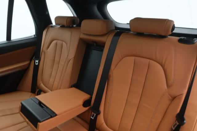 BMW X5 (2022) thumbnail 38