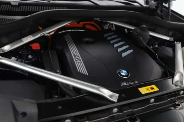 BMW X5 (2022) thumbnail 51