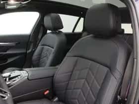 BMW i5 (2026) thumbnail 4