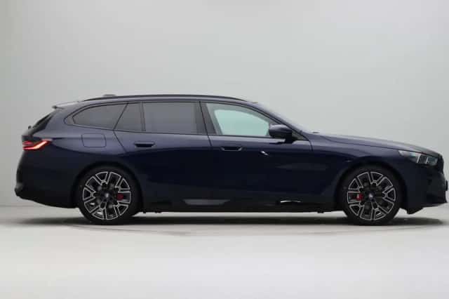 BMW i5 (2026) thumbnail 7